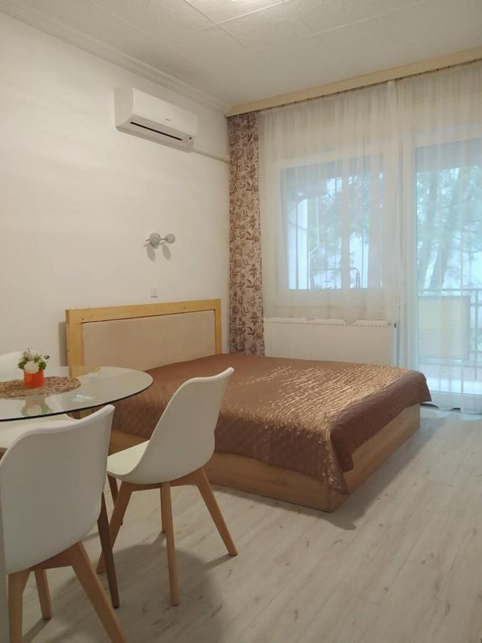 Appartamento Ildiko Apartman Hajdúszoboszló Esterno foto